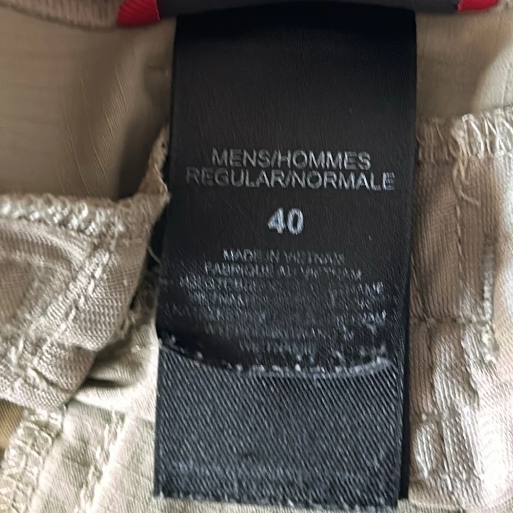 The North Face men's size 40 hiking outdoor pants